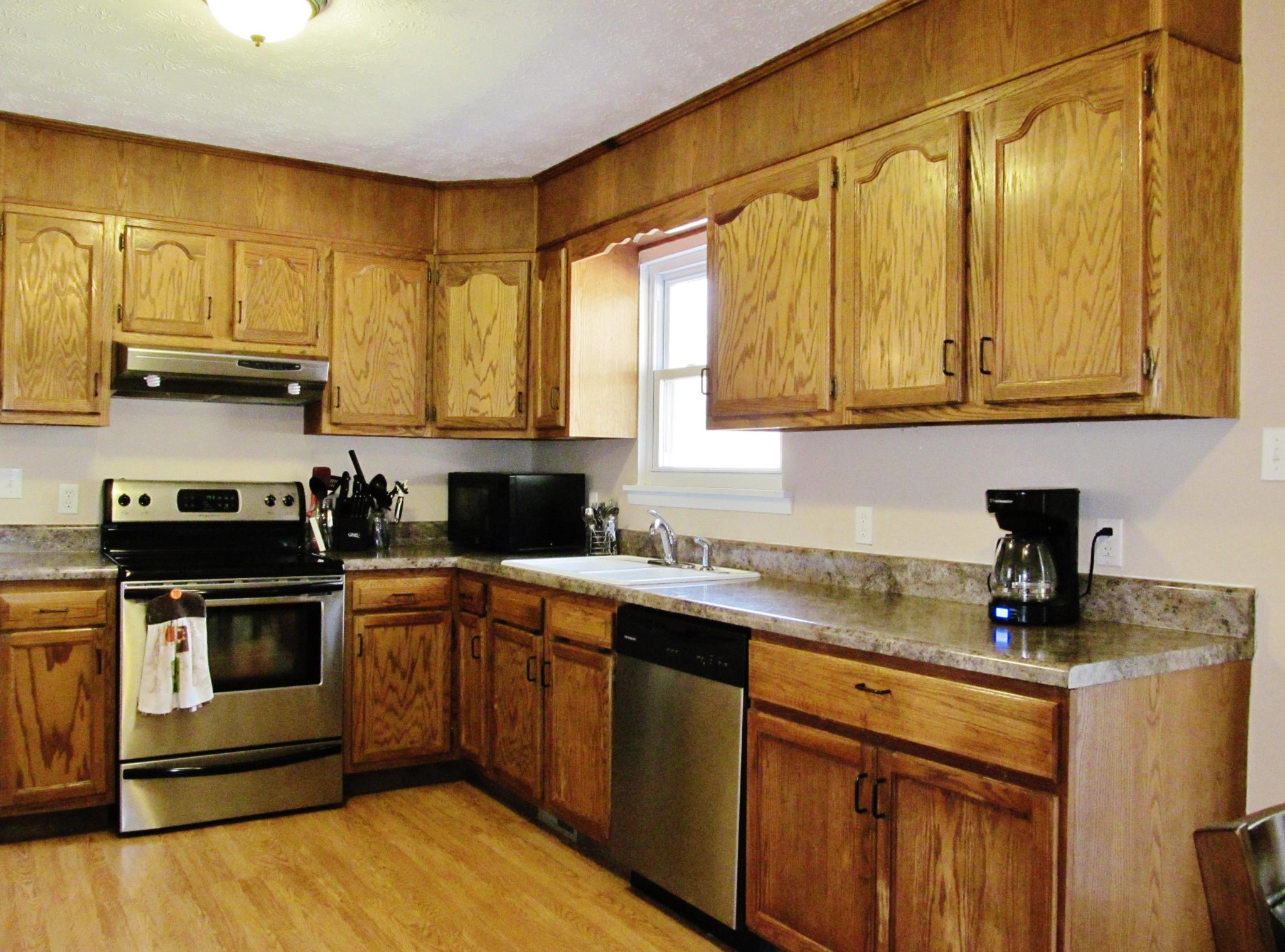 105 Fairview Road Harriman, TN 37748 - Photo 3 of 27 Gallery Image 3