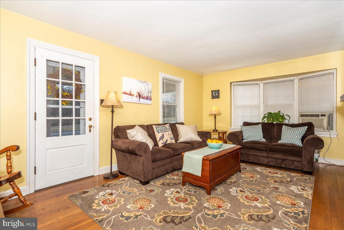 814 Old Wyomissing Road Reading, PA 19611 - Photo 4 of 21 Gallery Image 4
