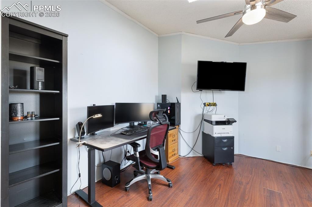 27560 Mid Jones Road Calhan, CO 80808 - Photo 19 of 34 Private Sitting Area/Office