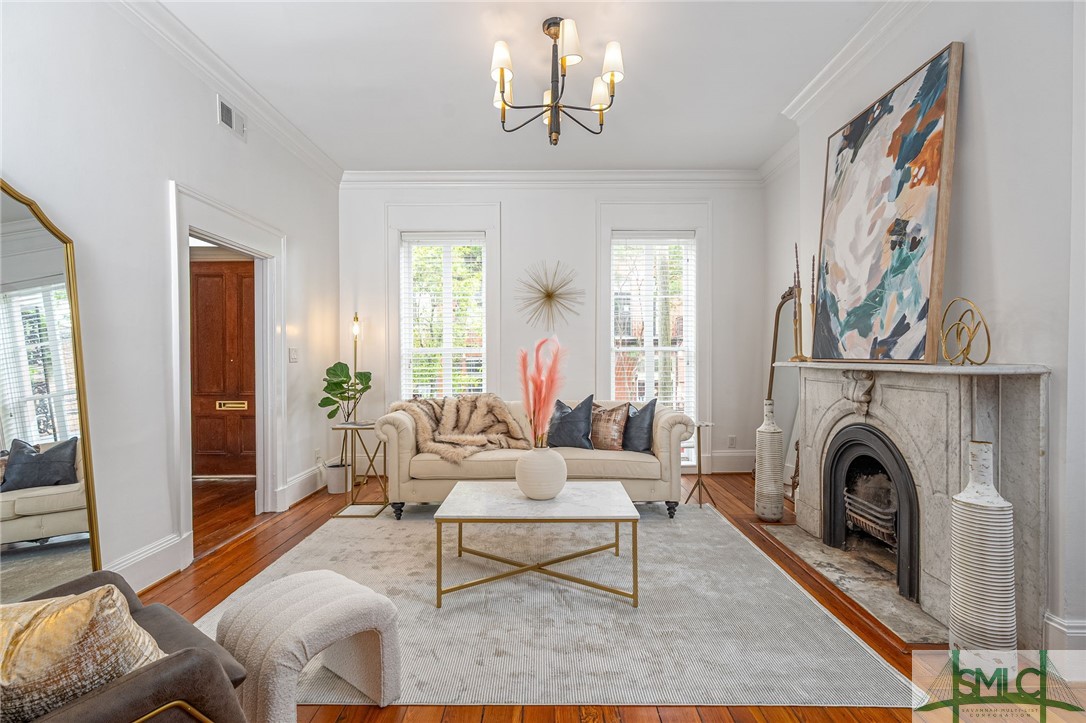 103 West Taylor Street Savannah, GA 31401 - Photo 3 of 43