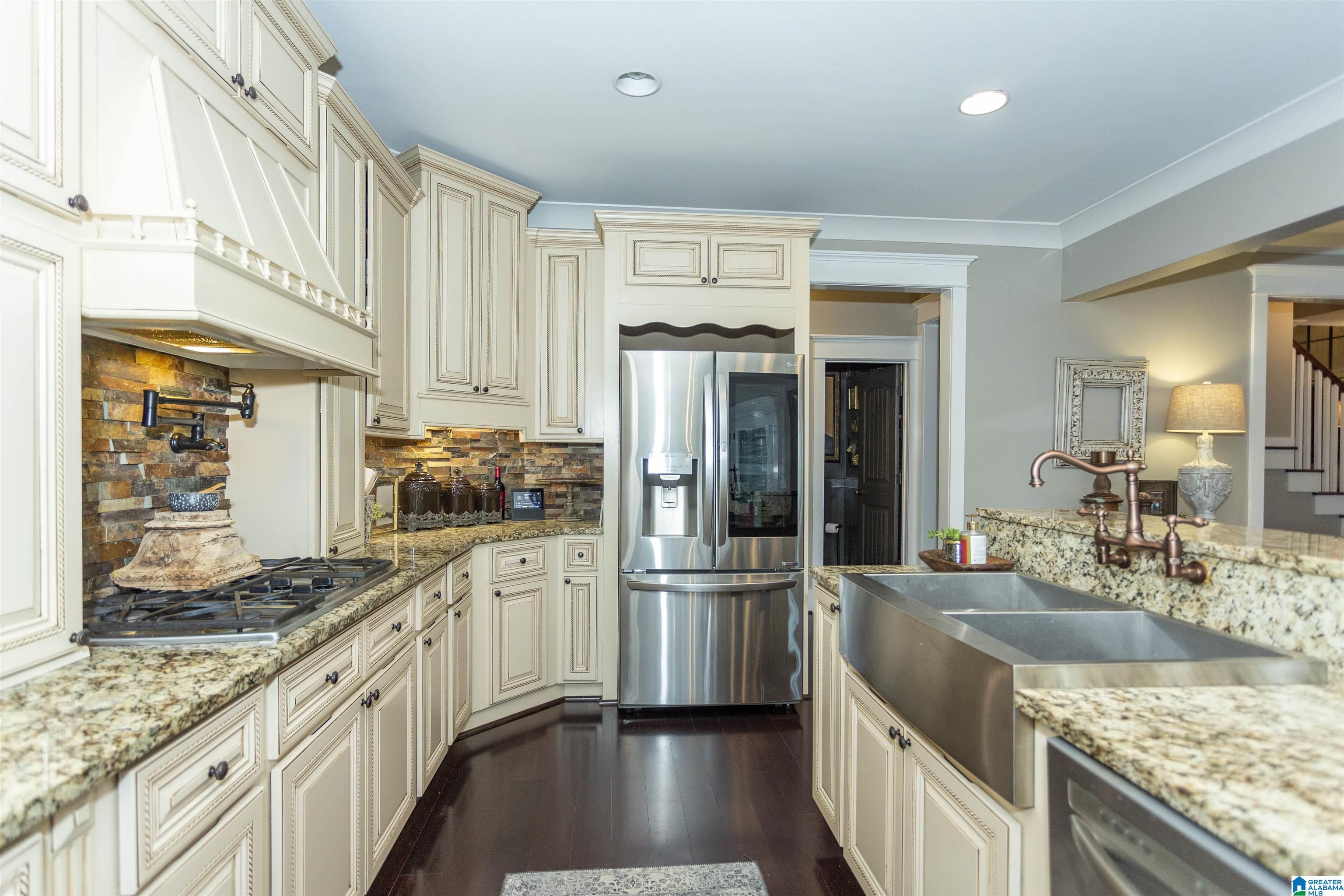 300 West Shugart Ridge Road Gardendale, AL 35071 - Photo 33 of 99 Gallery Image 33