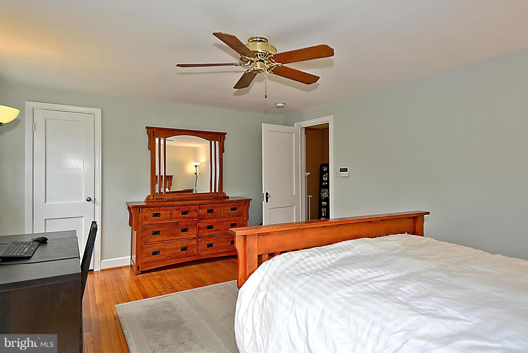9510 Warren Street Silver Spring, MD 20910 - Photo 14 of 28 Bedroom (Master)