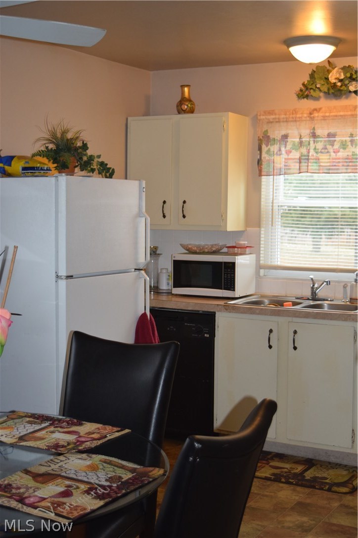 1582 Norledge Road Akron, OH 44305 - Photo 11 of 33 Gallery Image 11