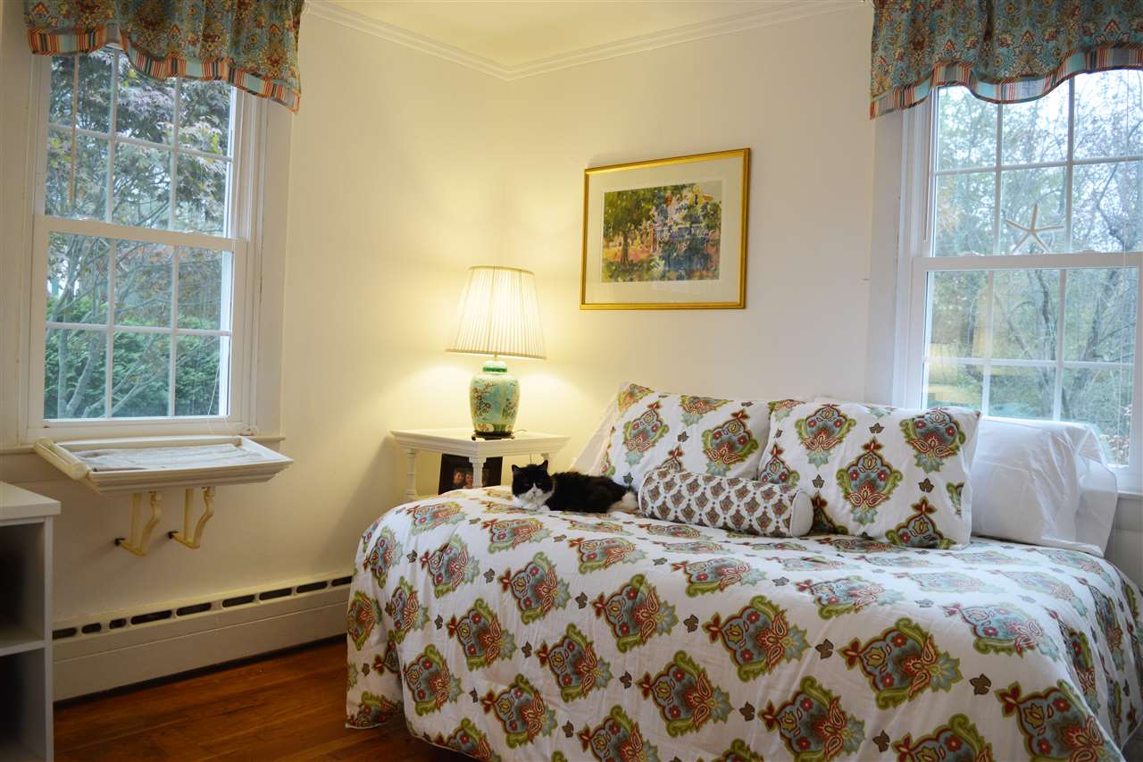 60 South Road North Hampton, NH 03862 - Photo 16 of 40