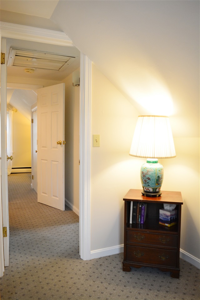 60 South Road North Hampton, NH 03862 - Photo 26 of 40