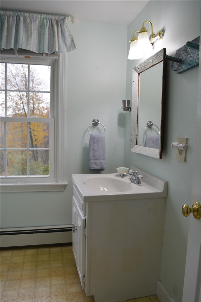 60 South Road North Hampton, NH 03862 - Photo 28 of 40