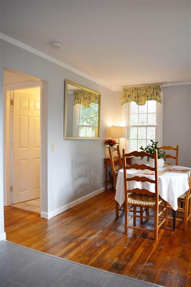 60 South Road North Hampton, NH 03862 - Photo 8 of 40