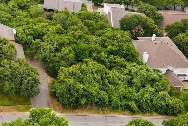 $250,000 | 900 Crowley Road, Arlington, TX 76012
