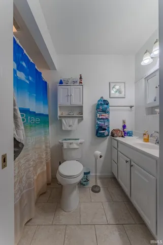 $220,000 | 20 Cobblestone Boulevard, Gas City, IN 46933