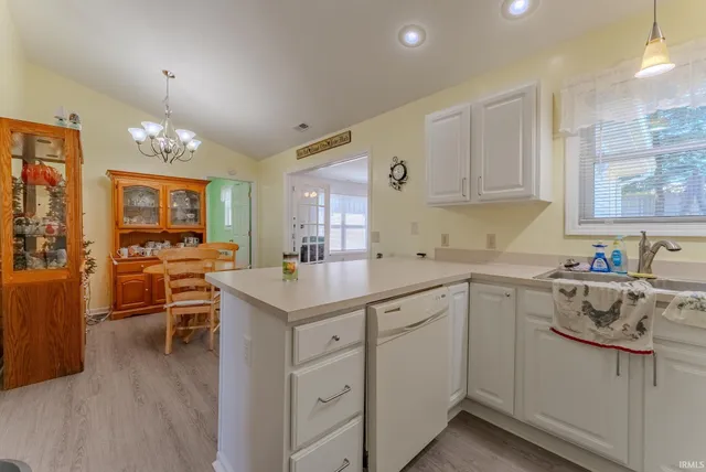 $220,000 | 20 Cobblestone Boulevard, Gas City, IN 46933