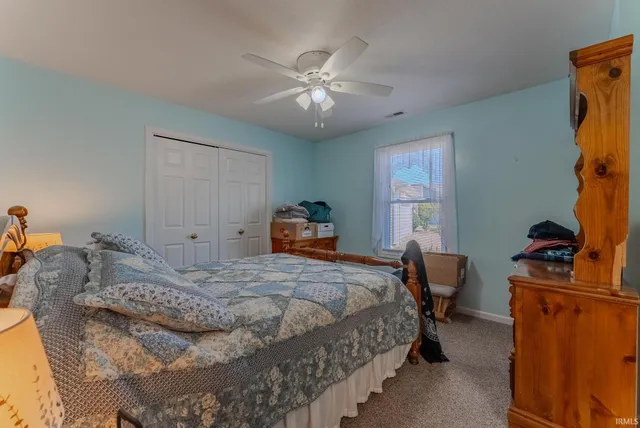 $220,000 | 20 Cobblestone Boulevard, Gas City, IN 46933