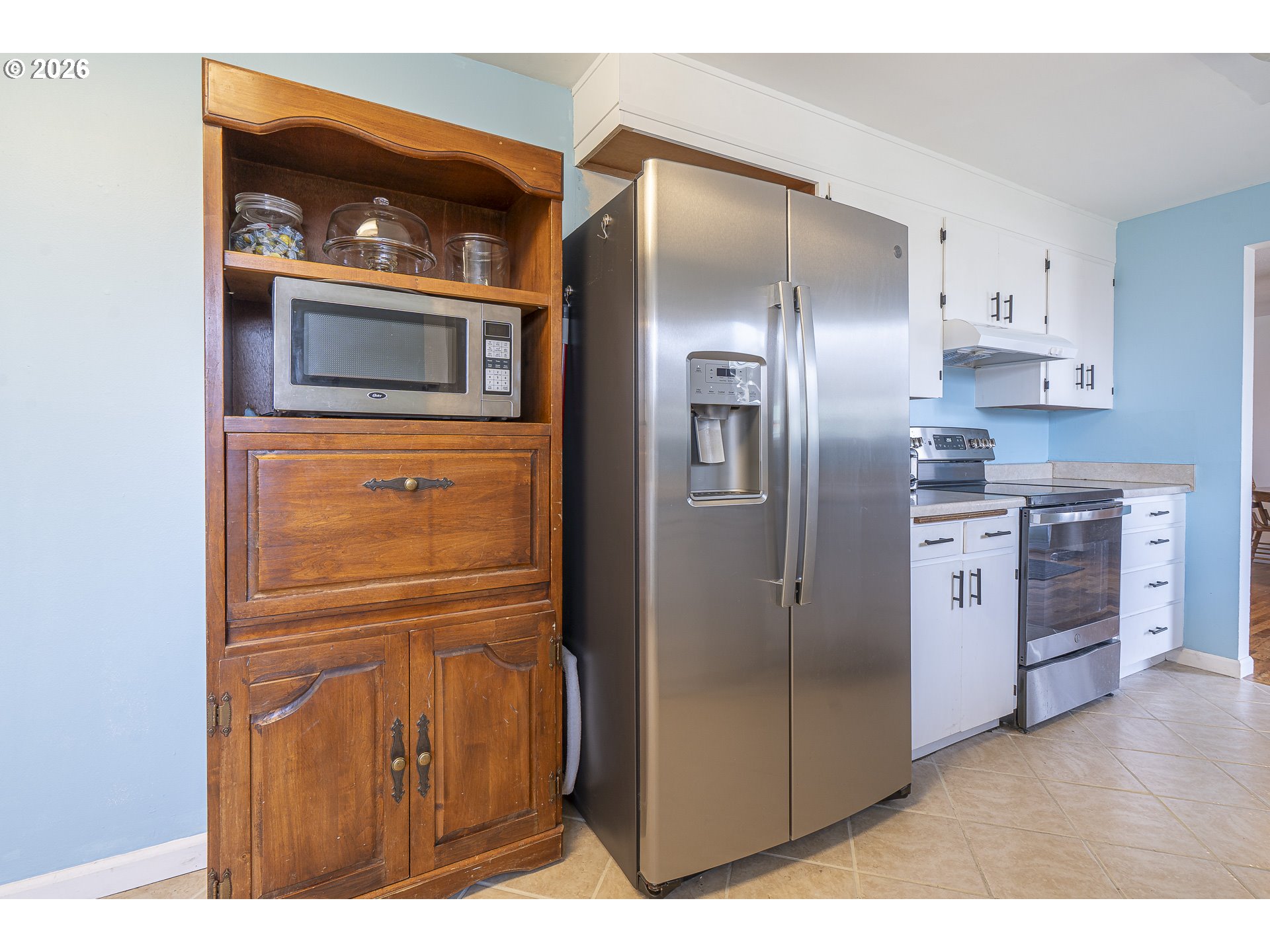 586 45th Place Northeast Salem, OR 97301 - Photo 16 of 39