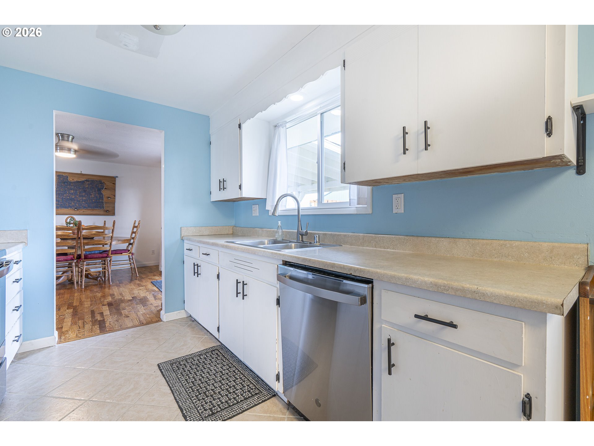 586 45th Place Northeast Salem, OR 97301 - Photo 18 of 39