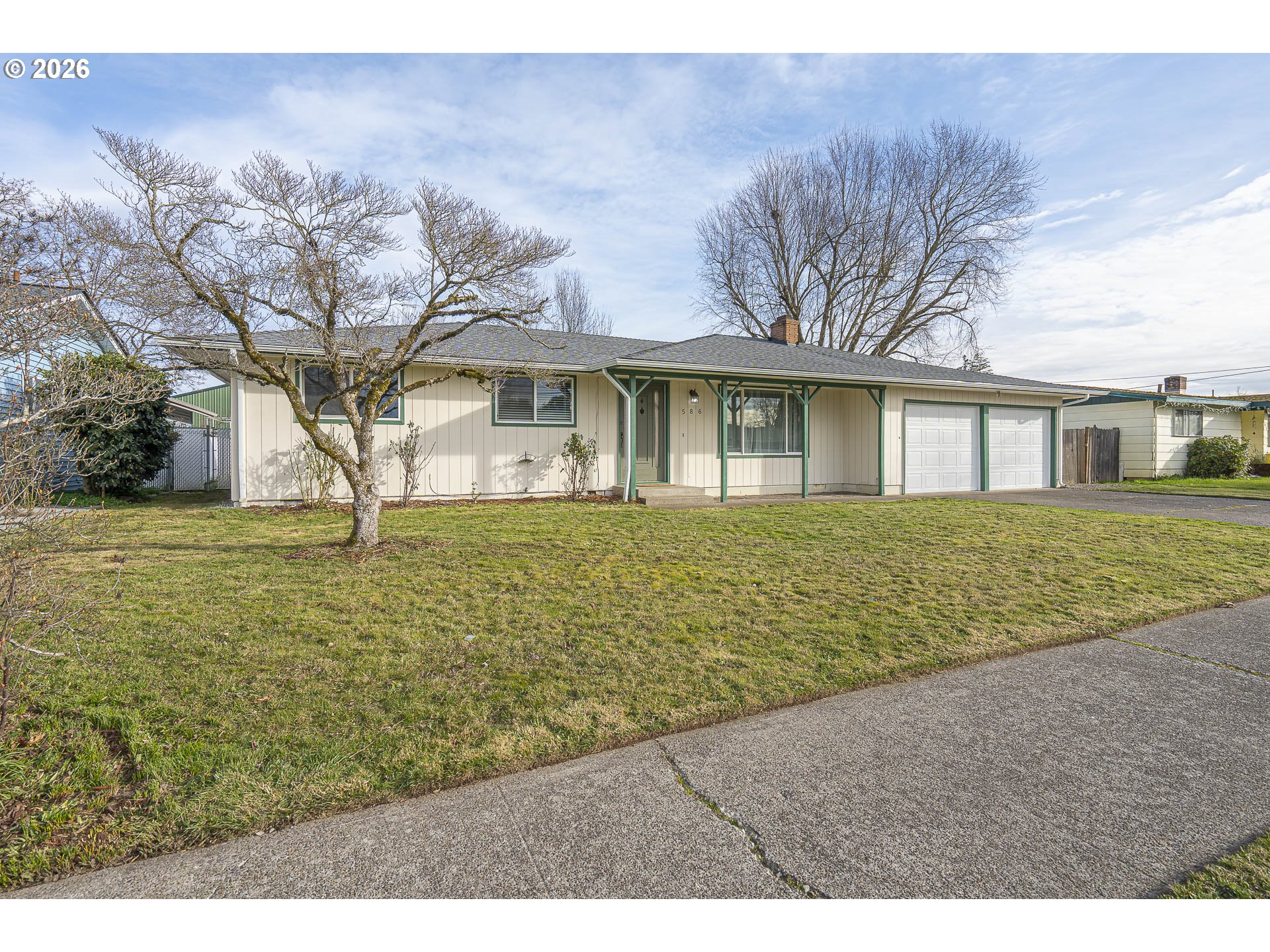 586 45th Place Northeast Salem, OR 97301 - Photo 2 of 39