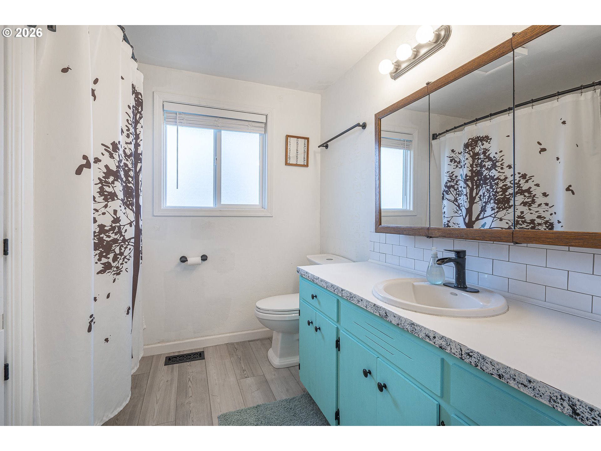 586 45th Place Northeast Salem, OR 97301 - Photo 22 of 39