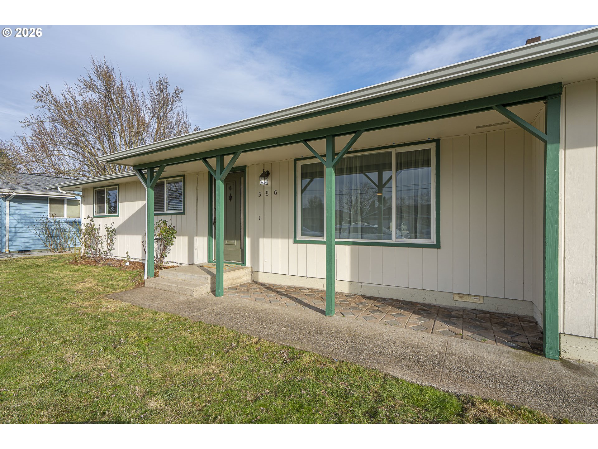 586 45th Place Northeast Salem, OR 97301 - Photo 3 of 39