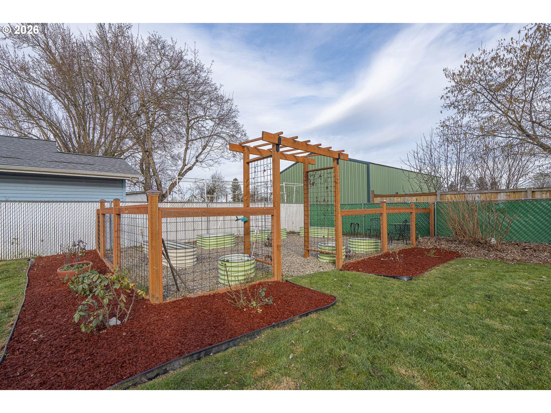 586 45th Place Northeast Salem, OR 97301 - Photo 34 of 39