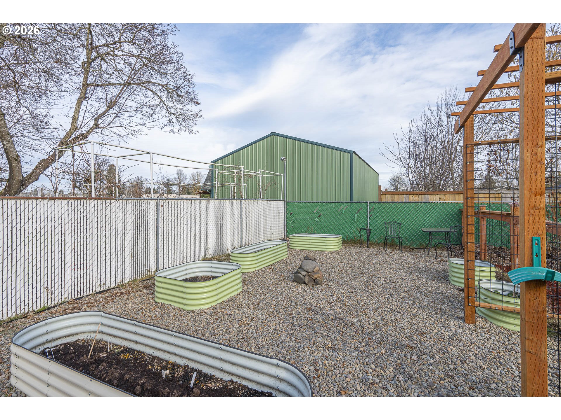 586 45th Place Northeast Salem, OR 97301 - Photo 35 of 39