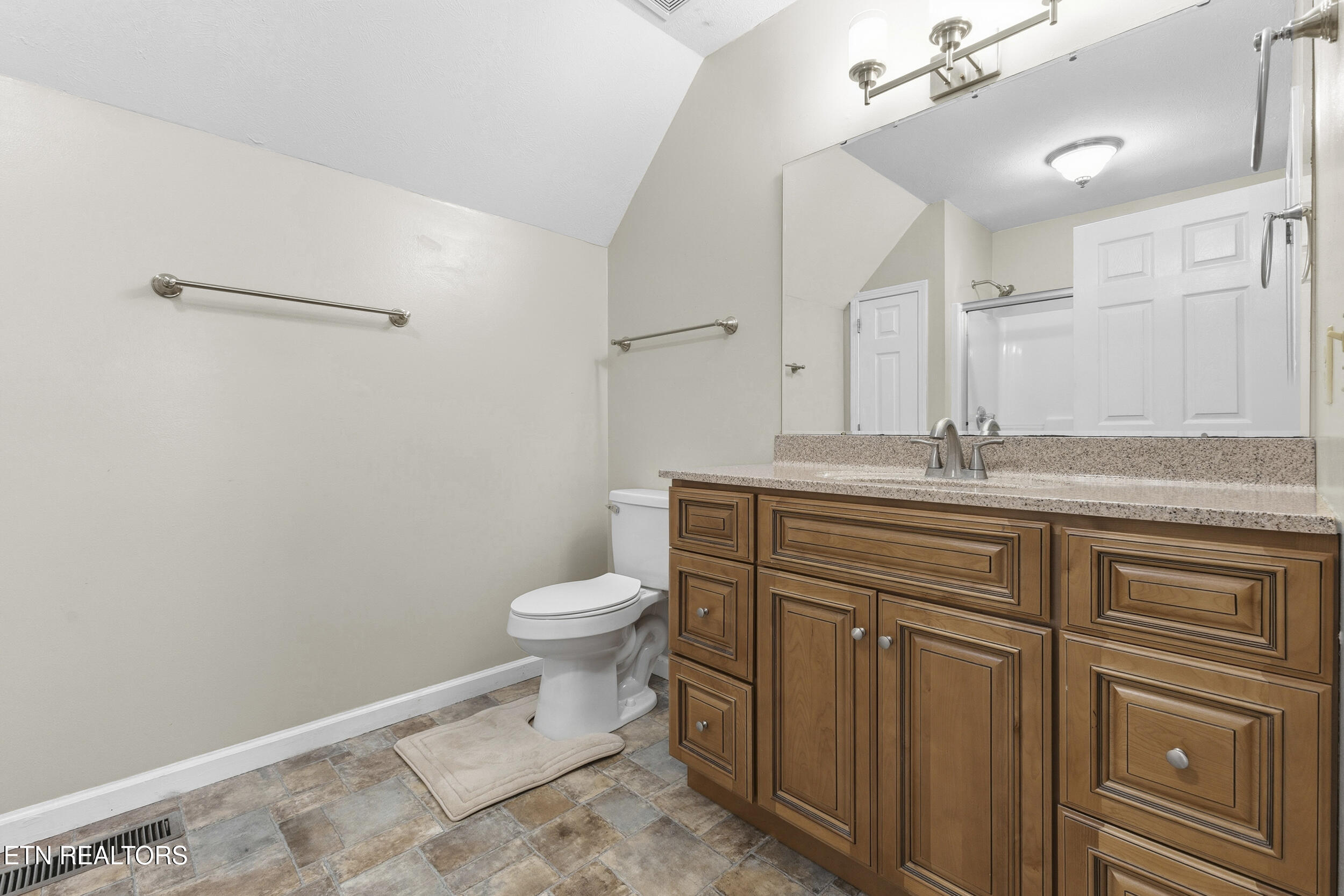 3434 Hamilton Pl Drive Morristown, TN 37814 - Photo 28 of 30 33_img_6391
