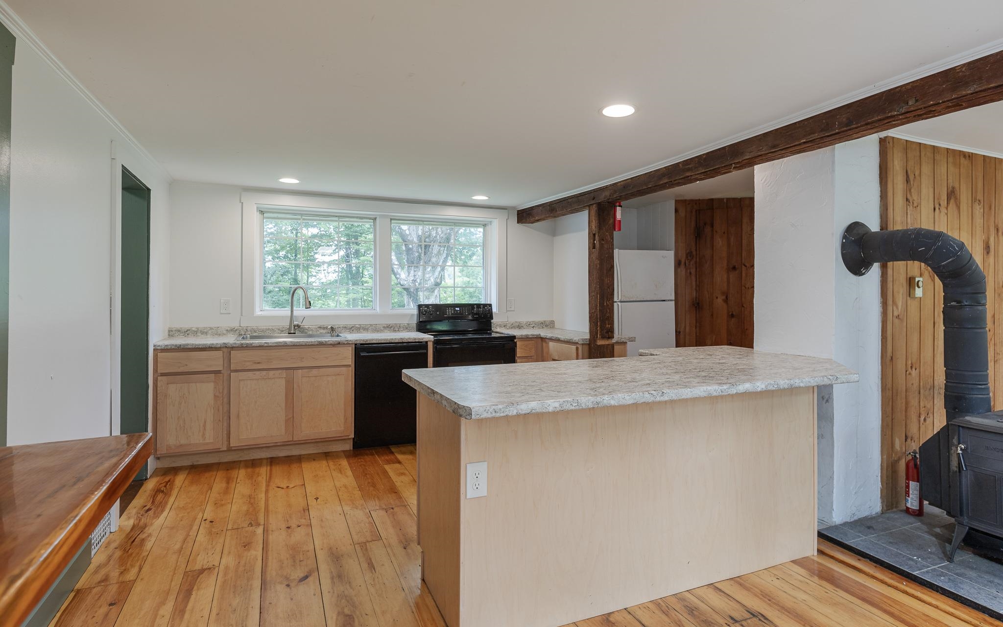 229 Prospect Hill Road Walpole, NH 03608 - Photo 6 of 52
