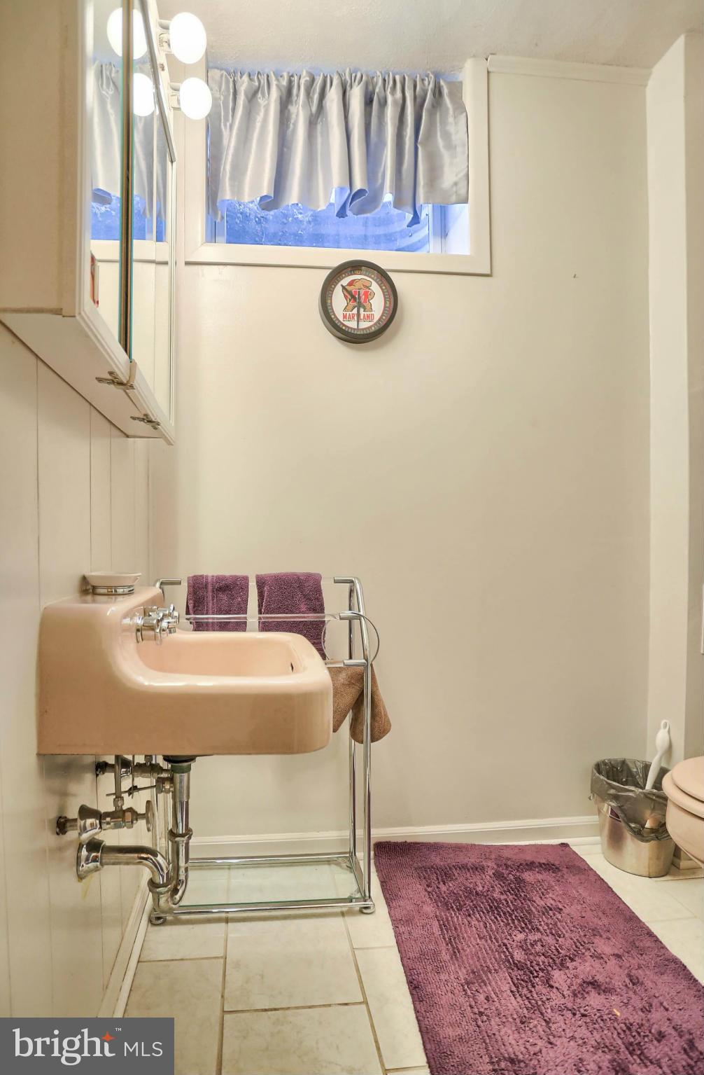 2246 Ridge Road Westminster, MD 21157 - Photo 19 of 30 Bath