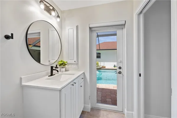 $3,200 | 2309 Southwest 27th Street, Cape Coral, FL 33914