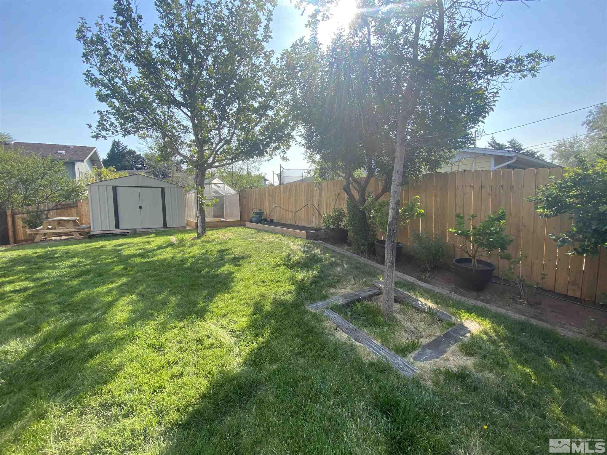 3380 Adler Court Reno, NV 89503 - Photo 25 of 30 a view of a back yard of the house