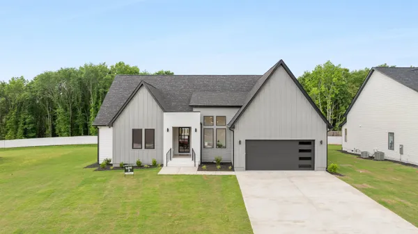 $649,900 | 730 New South Court, Wellford, SC 29385