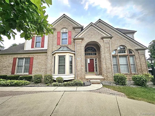 $644,900 | 6088 Meadowview Drive, Canton, MI 48187