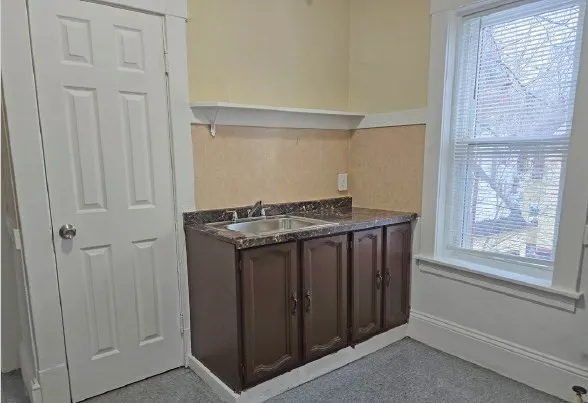 $1,725,000 | 236-240 Locust Street, Springfield, MA 01108