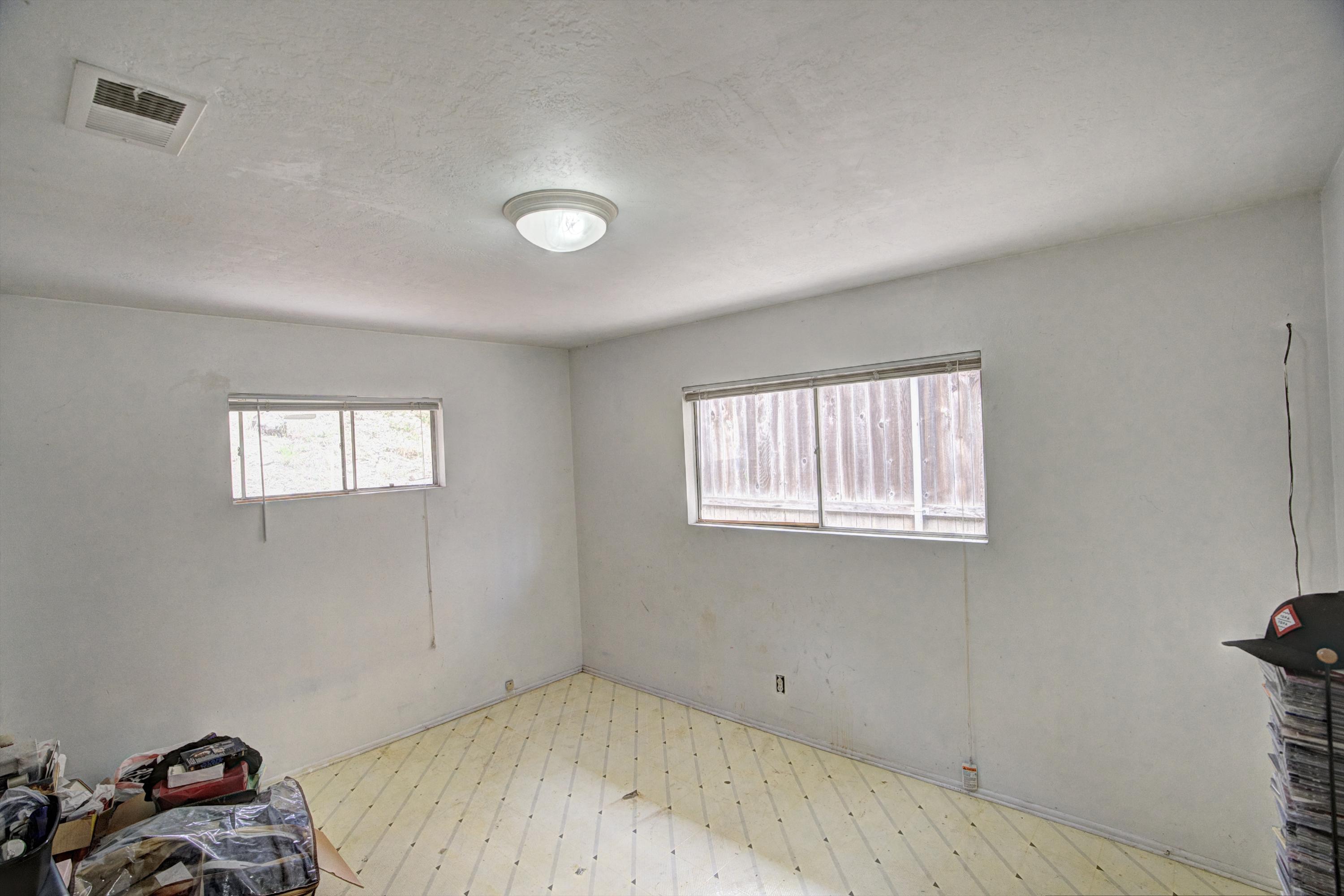 1100 Manitou Road Santa Barbara, CA 93101 - Photo 23 of 28 A7301786_7_8_Fusion-Interior