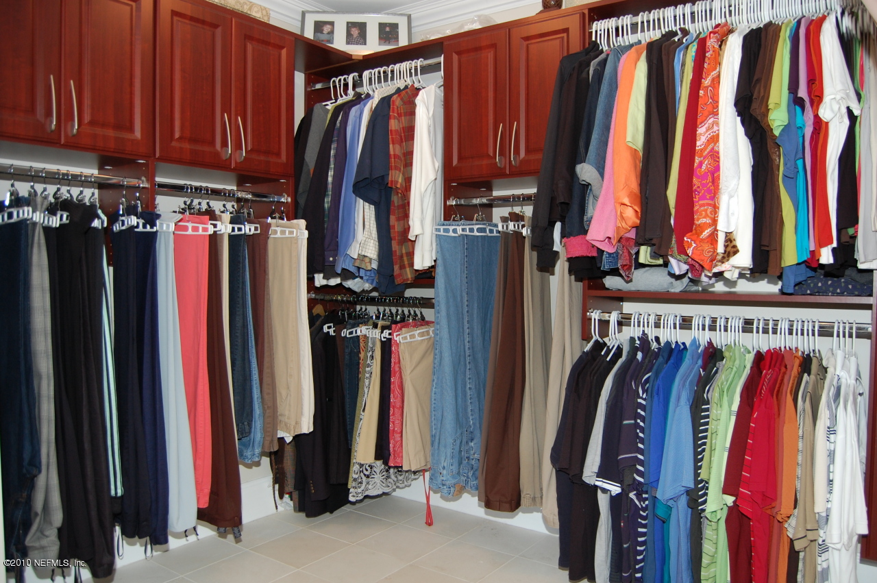8187 Pine Lake Road Jacksonville, FL 32256 - Photo 21 of 27 Master Bedroom Closet