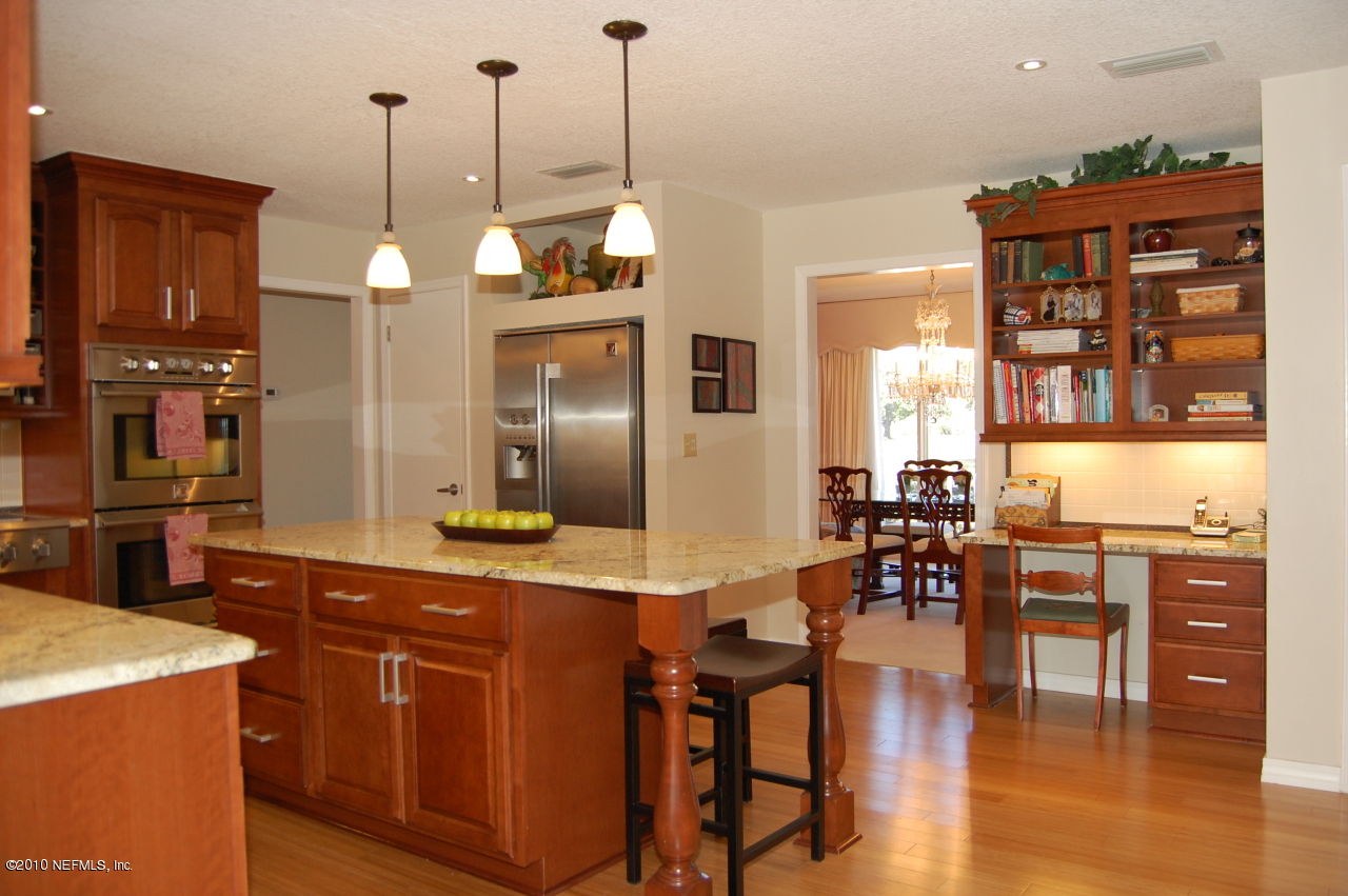 8187 Pine Lake Road Jacksonville, FL 32256 - Photo 8 of 27 Kitchen