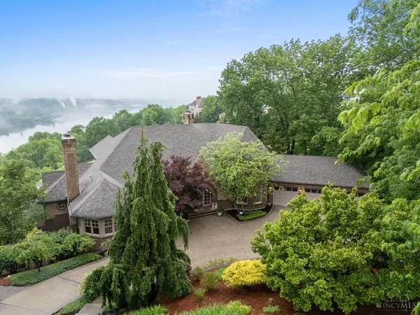 $1,593,400 | 7352 Riverpoint Lane, Cincinnati, OH 45255