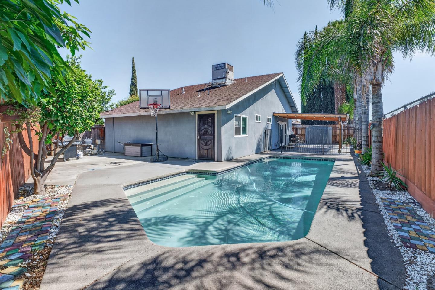 2250 Solitude Lane Turlock, CA 95380 - Photo 18 of 21