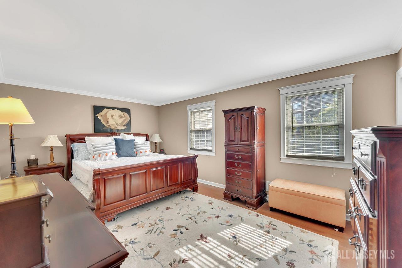 309 Rector Street Perth Amboy, NJ 08861 - Photo 8 of 43 Gallery Image 8