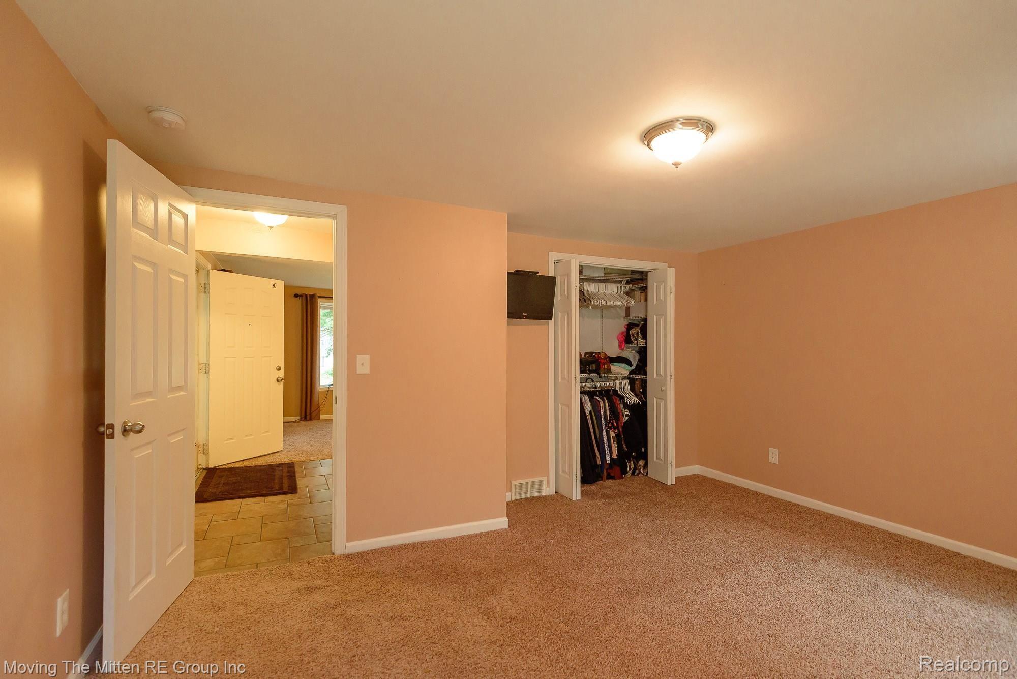 40173 Alden Road Belleville, MI 48111 - Photo 11 of 37 MTM_40173_alden-2.jpg
