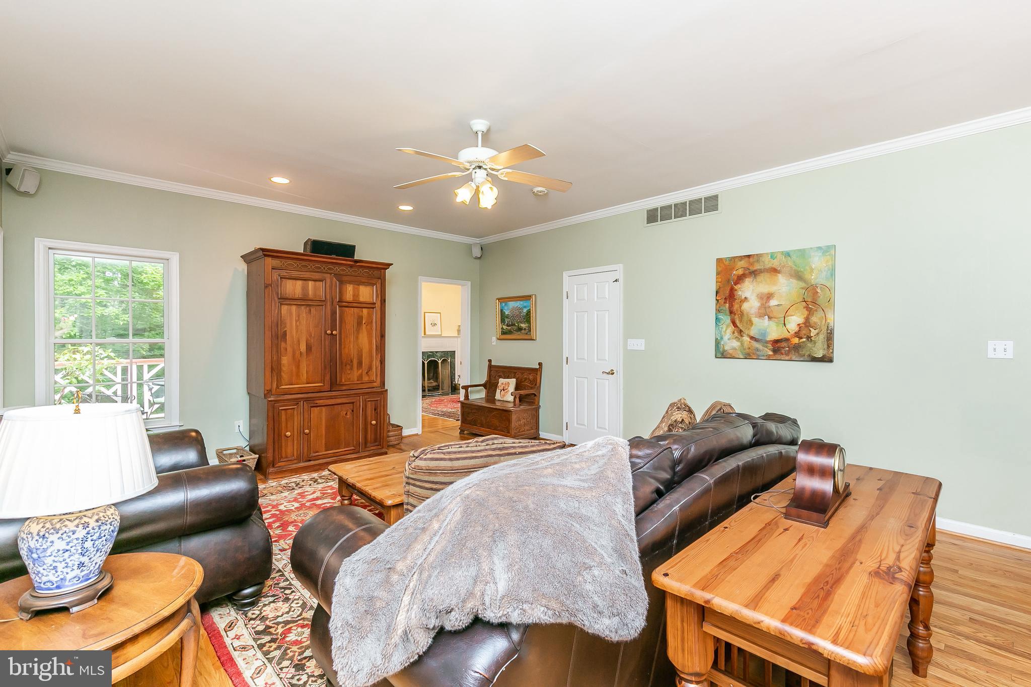 1090 High Country Road Towson, MD 21286 - Photo 19 of 54