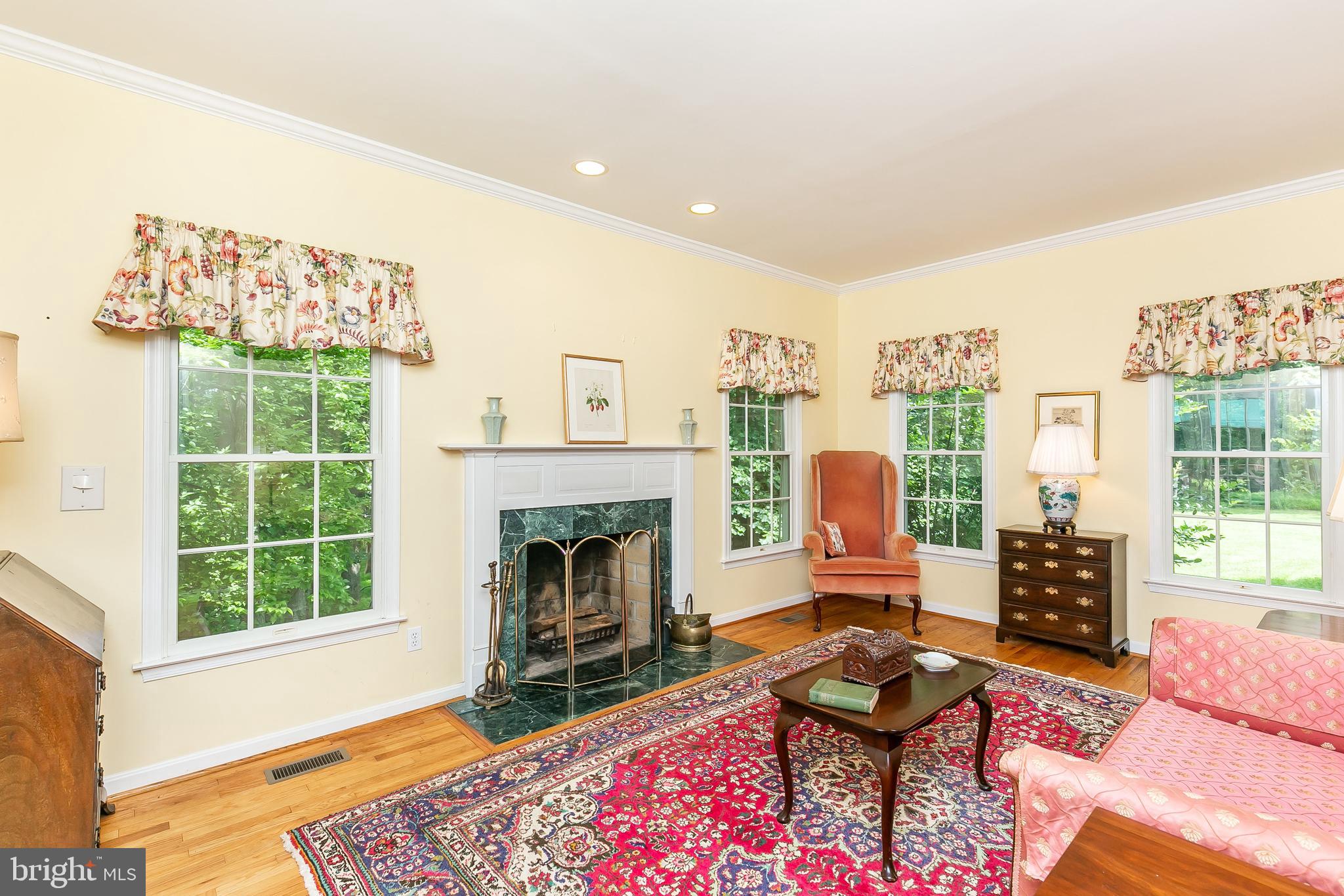 1090 High Country Road Towson, MD 21286 - Photo 10 of 54