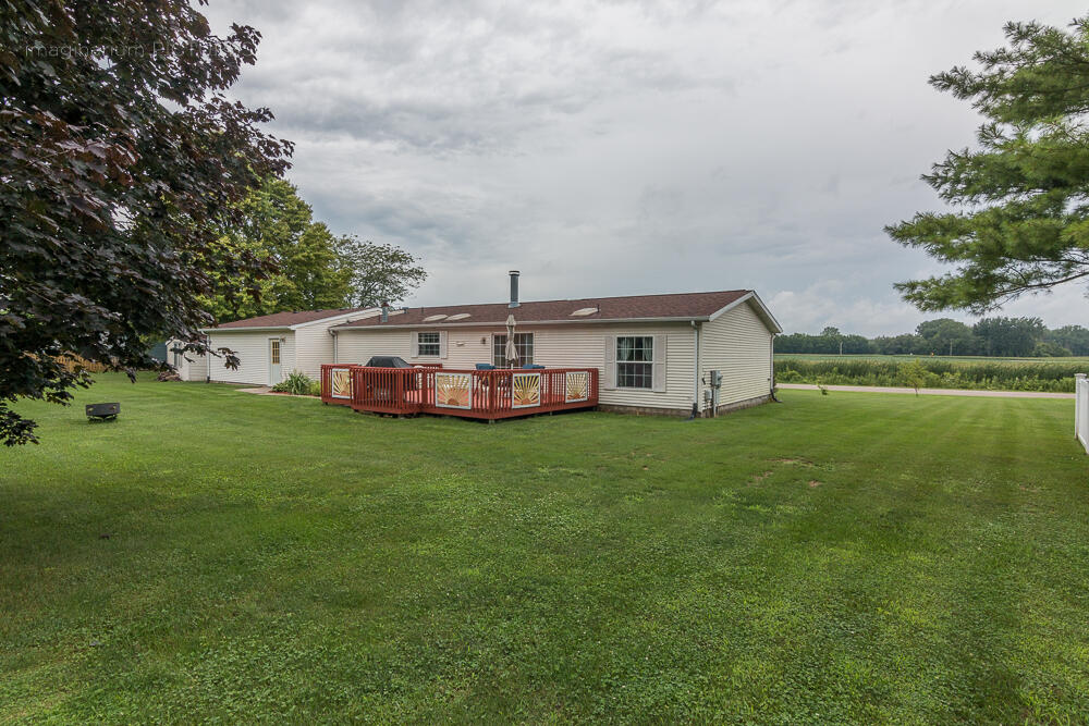 519 Greenbriar Terrace Decatur, MI 49045 - Photo 5 of 37 Rear C