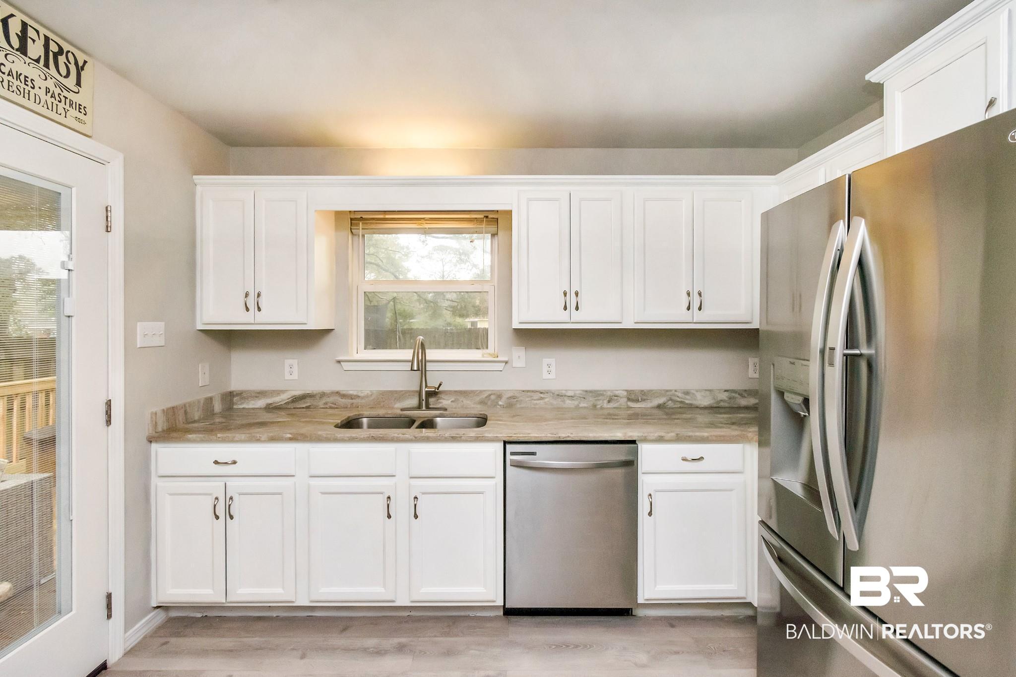 3224 Franklin Court Mobile, AL 36618 - Photo 9 of 27