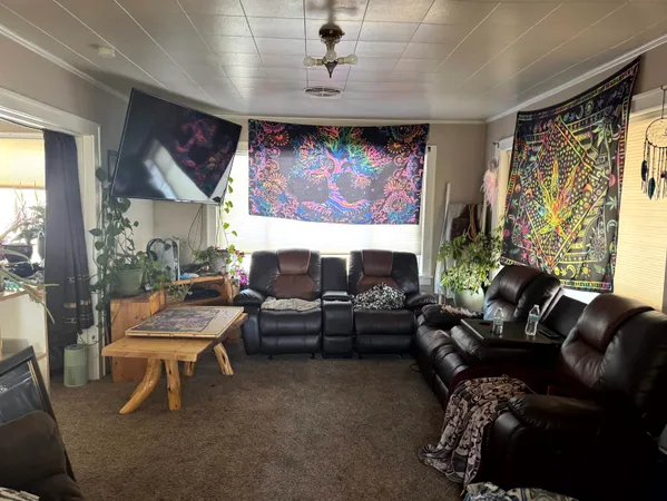 $350,000 | 632 West 2nd Street, Rock Springs, WY 82901