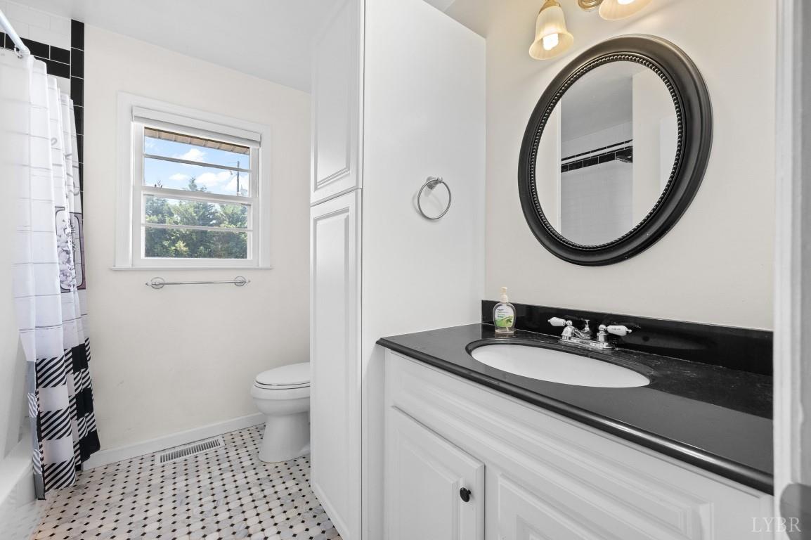 525 Water Oak Road Roanoke, VA 24019 - Photo 25 of 45 Gallery Image 25