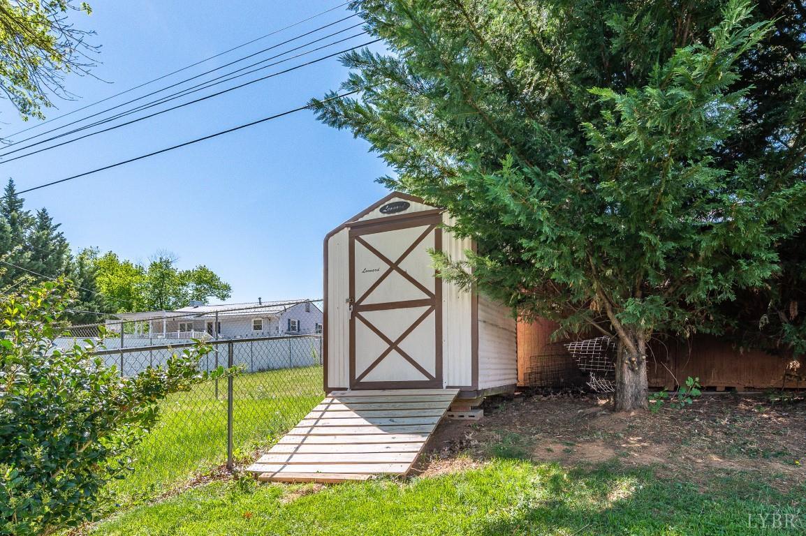525 Water Oak Road Roanoke, VA 24019 - Photo 43 of 45 Gallery Image 43