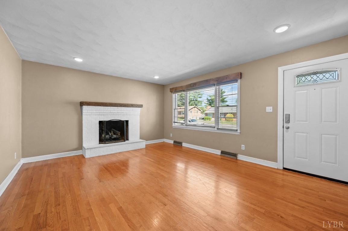 525 Water Oak Road Roanoke, VA 24019 - Photo 7 of 45 Gallery Image 7
