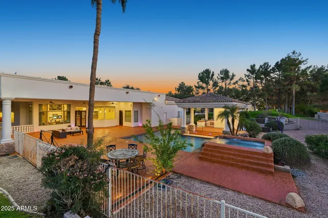 $4,500,000 | 6 East Oakwood Hills Drive, Chandler, AZ 85248