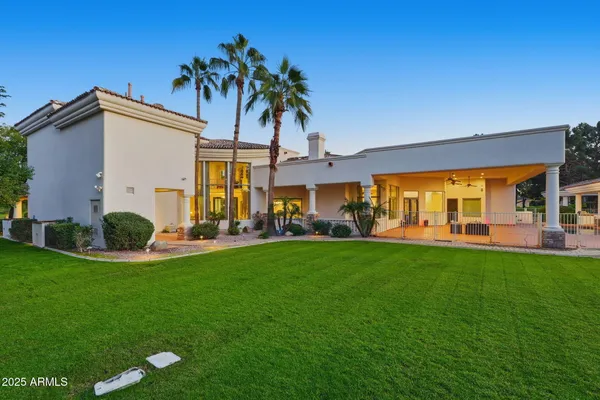 $4,350,000 | 6 East Oakwood Hills Drive, Chandler, AZ 85248