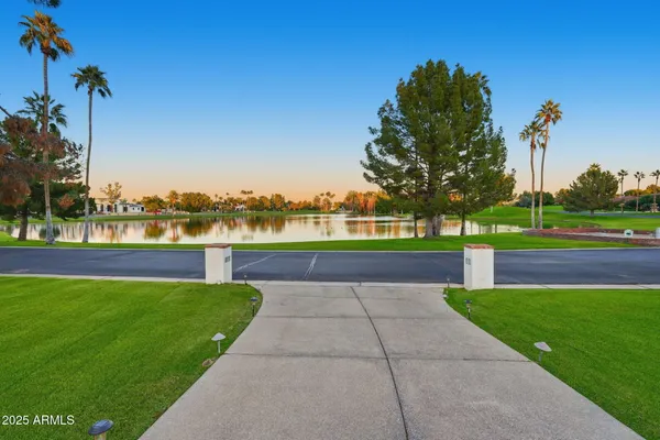 $4,350,000 | 6 East Oakwood Hills Drive, Chandler, AZ 85248