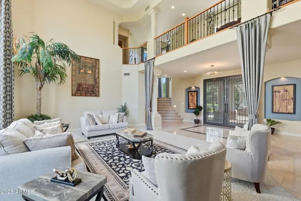 $4,350,000 | 6 East Oakwood Hills Drive, Chandler, AZ 85248