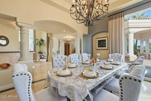 $4,350,000 | 6 East Oakwood Hills Drive, Chandler, AZ 85248